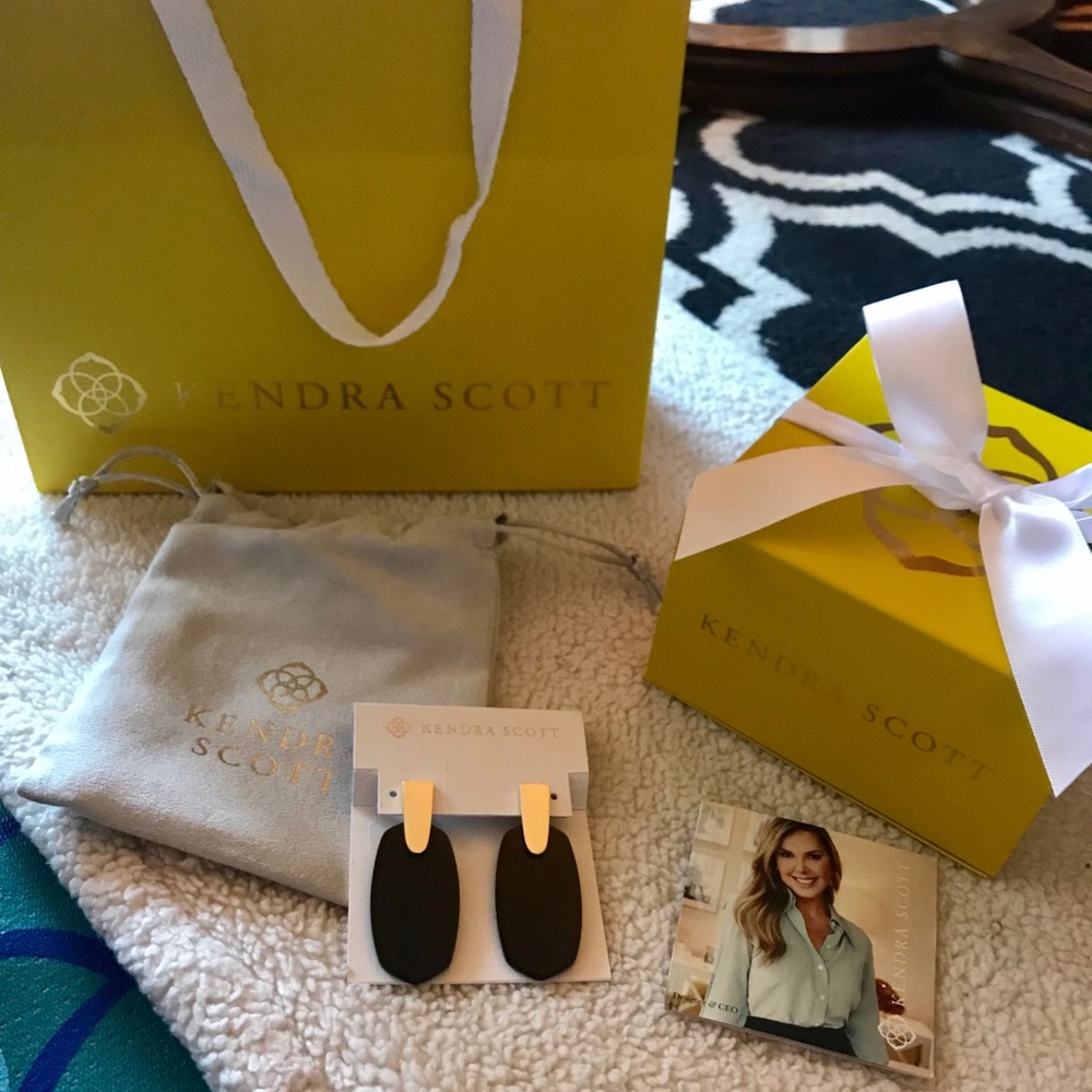 Kendra Scott Earrings